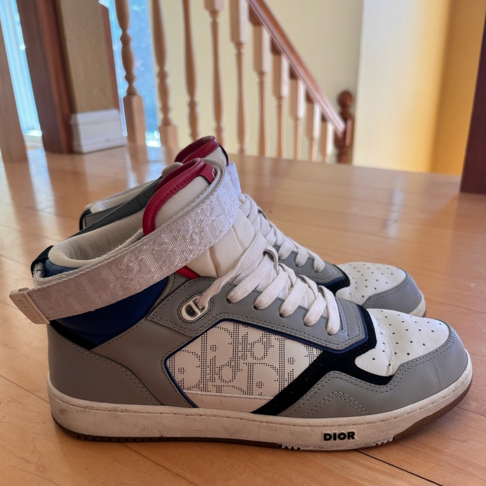 Authentic Dior Sneakers size 41